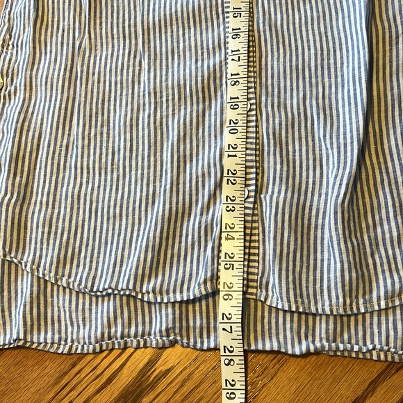 J Jill sleeveless linen top. Medium - Picture 3 of 6